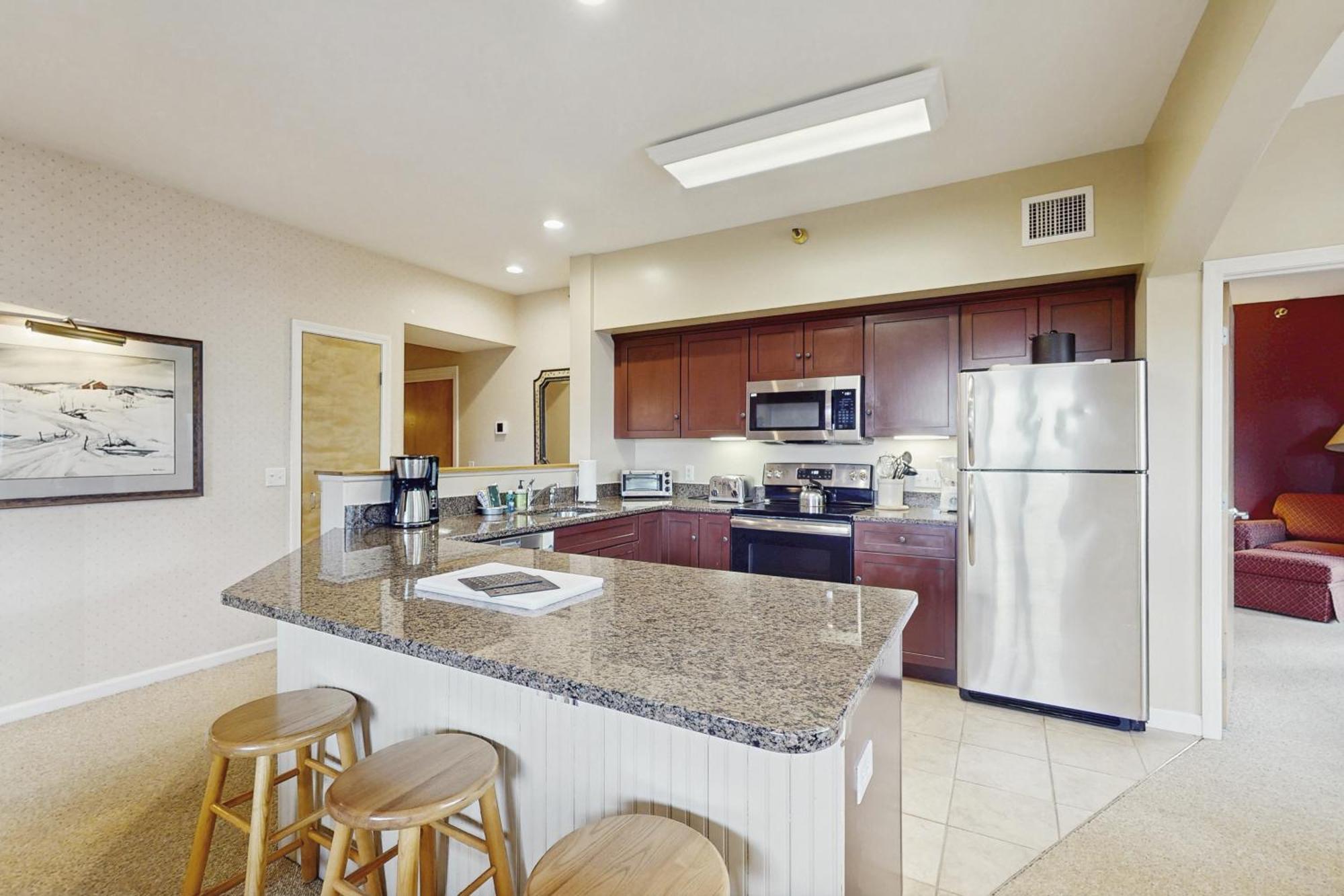 Kestrels Villa Jeffersonville Room photo